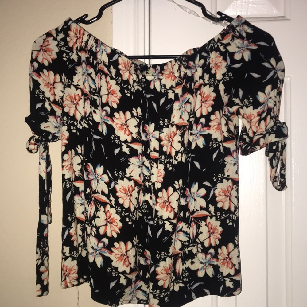 Off the shoulder Blouse